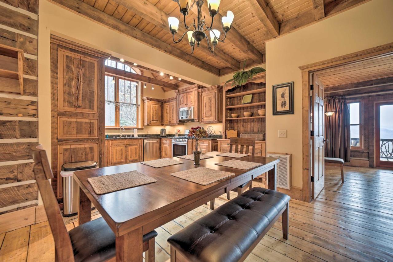 Luxury Cabin Rental In Franklin With Private Hot Tub Екстериор снимка
