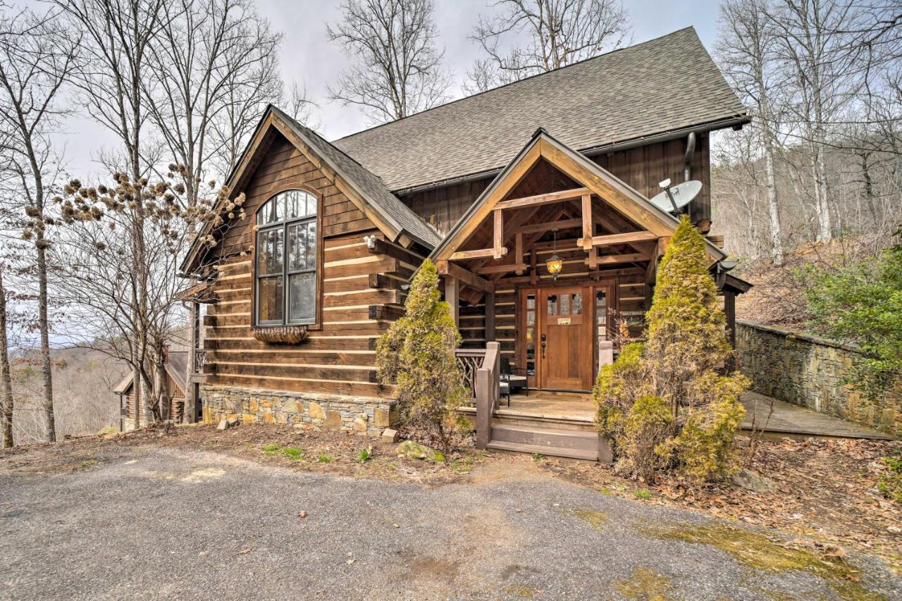 Luxury Cabin Rental In Franklin With Private Hot Tub Екстериор снимка