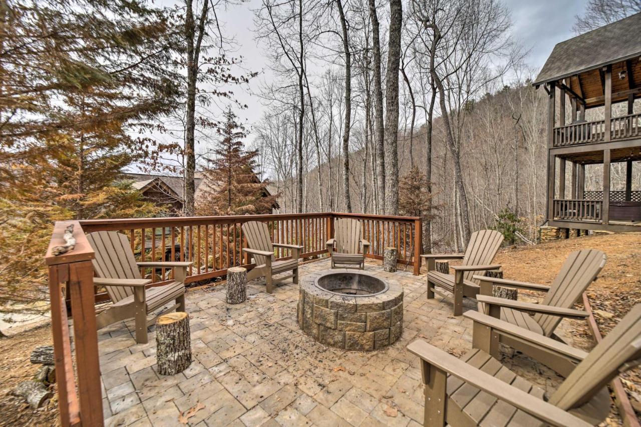 Luxury Cabin Rental In Franklin With Private Hot Tub Екстериор снимка